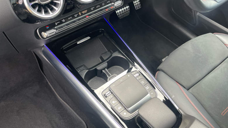 Mercedes-Benz GLA 220d 4Matic AMG Line Premium Plus 5dr Auto Diesel Hatchback